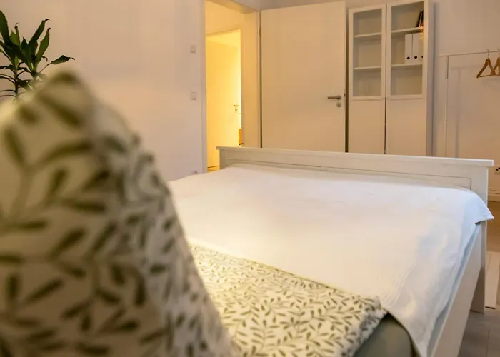 Zentrale Neubauwohnung In